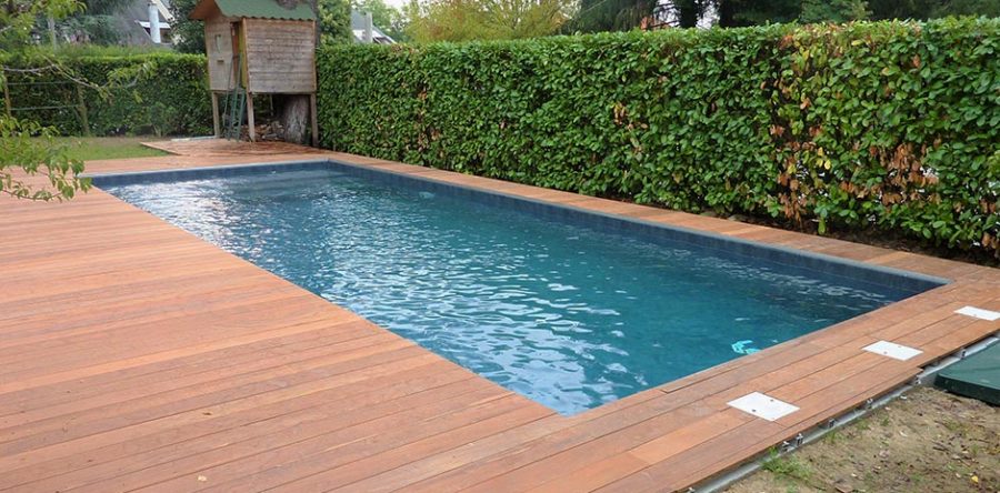 Piscine con struttura prefabbricata o eseguite in opera